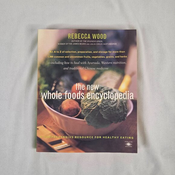 2 Cookbooks - 1- Food Facts and Chef's Secrets 2- New Whole Foods Encyclopedia - Picture 7 of 10